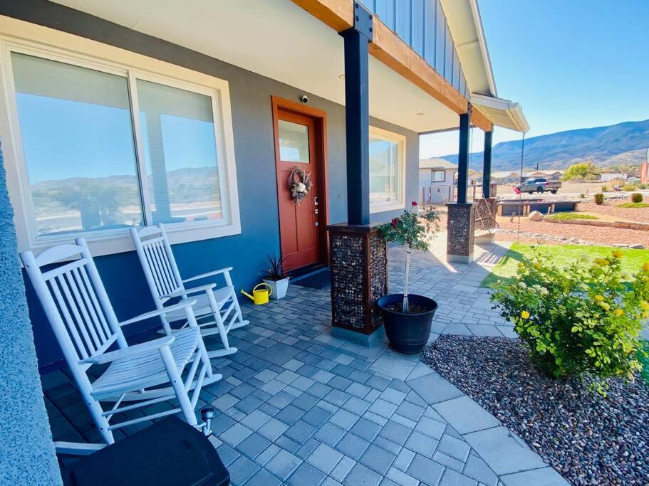Modern 3 Bedroom Home Cottonwood Exterior photo