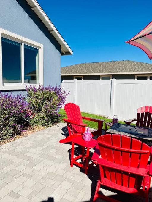Modern 3 Bedroom Home Cottonwood Exterior photo